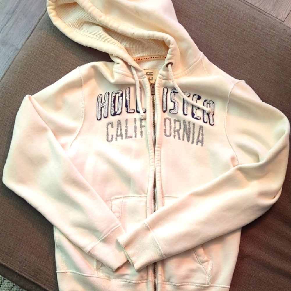 Hollister Cream Hoodie Juniors XL